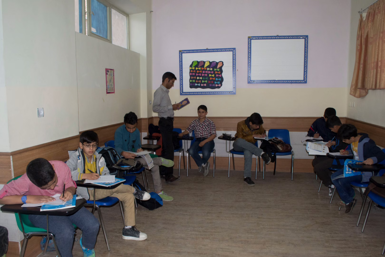 کلاس زبان انگلیسی کودکان آموزشگاه نسل فردا